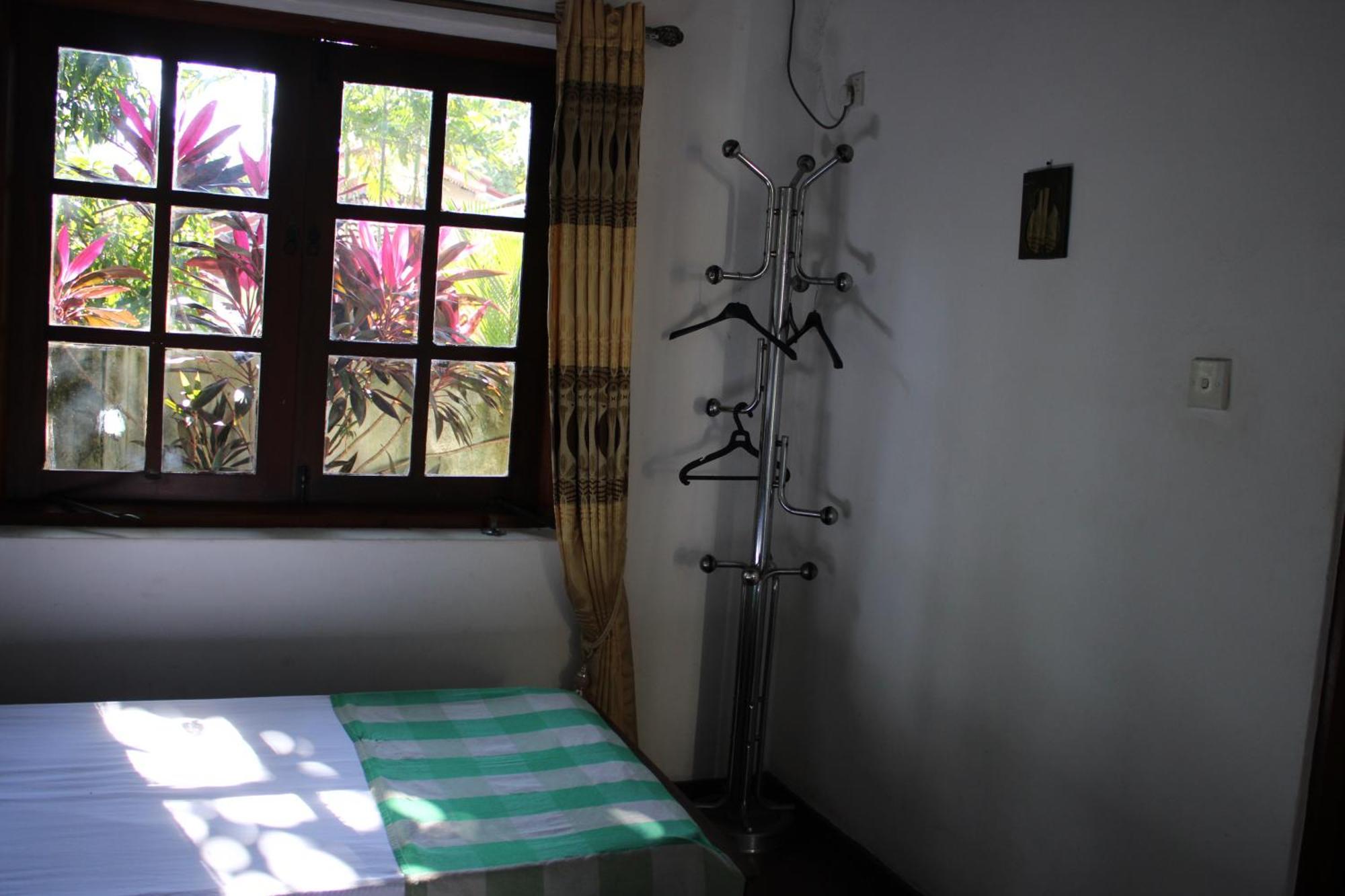 Olideb Gedara Hotel Negombo Exterior photo